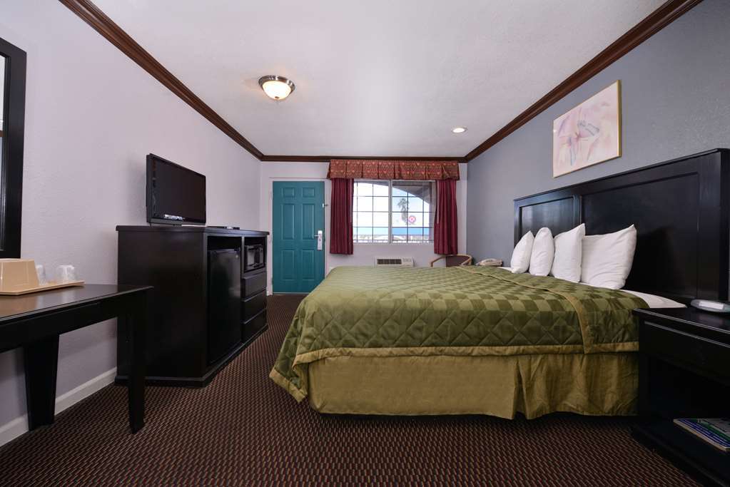 Americas Best Value Inn Corona Rum bild