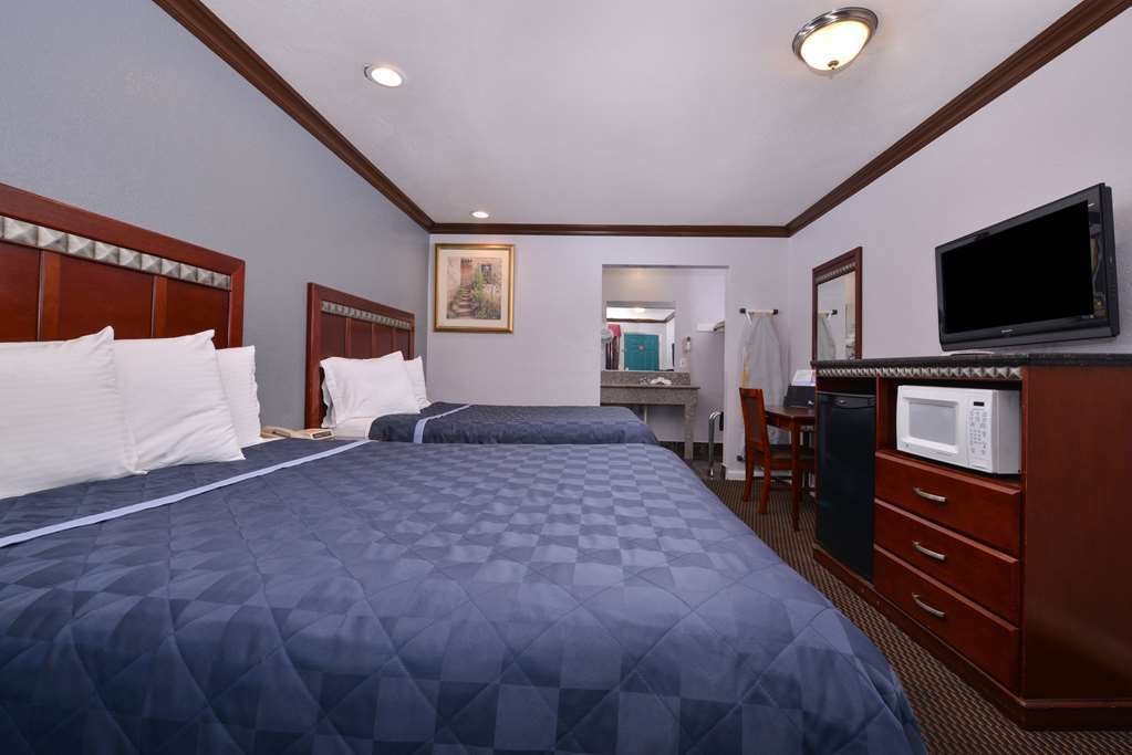Americas Best Value Inn Corona Rum bild